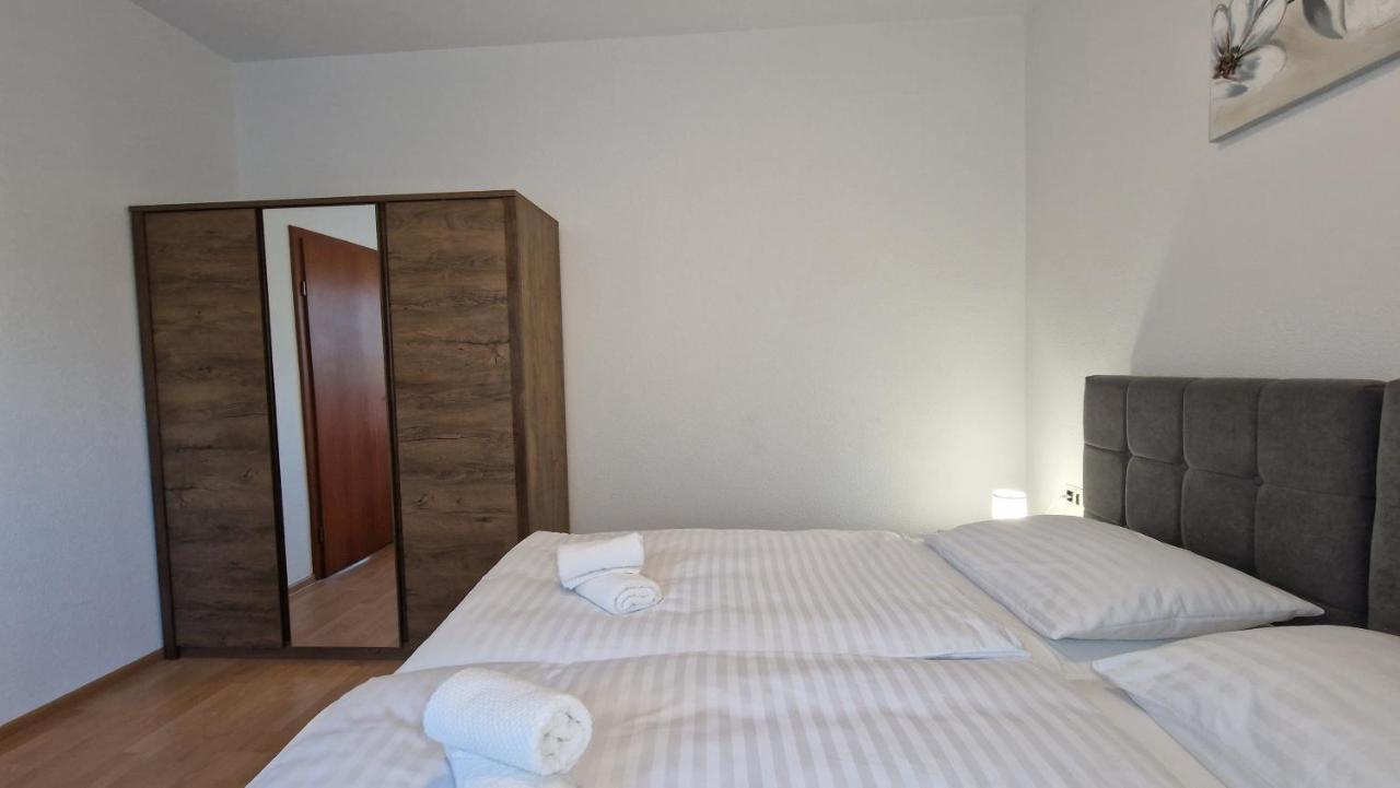 Apartments In Rijeka, Free Parking And Large Terrace, 15Min Drive From The Beach Экстерьер фото